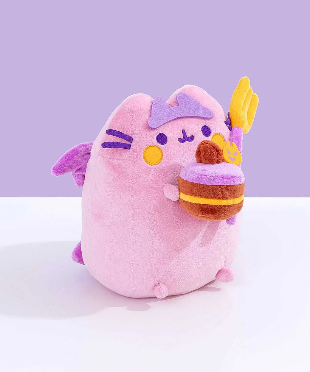 Plush & Squisheens^GUND Devil'S Food Cake Pusheen Plush