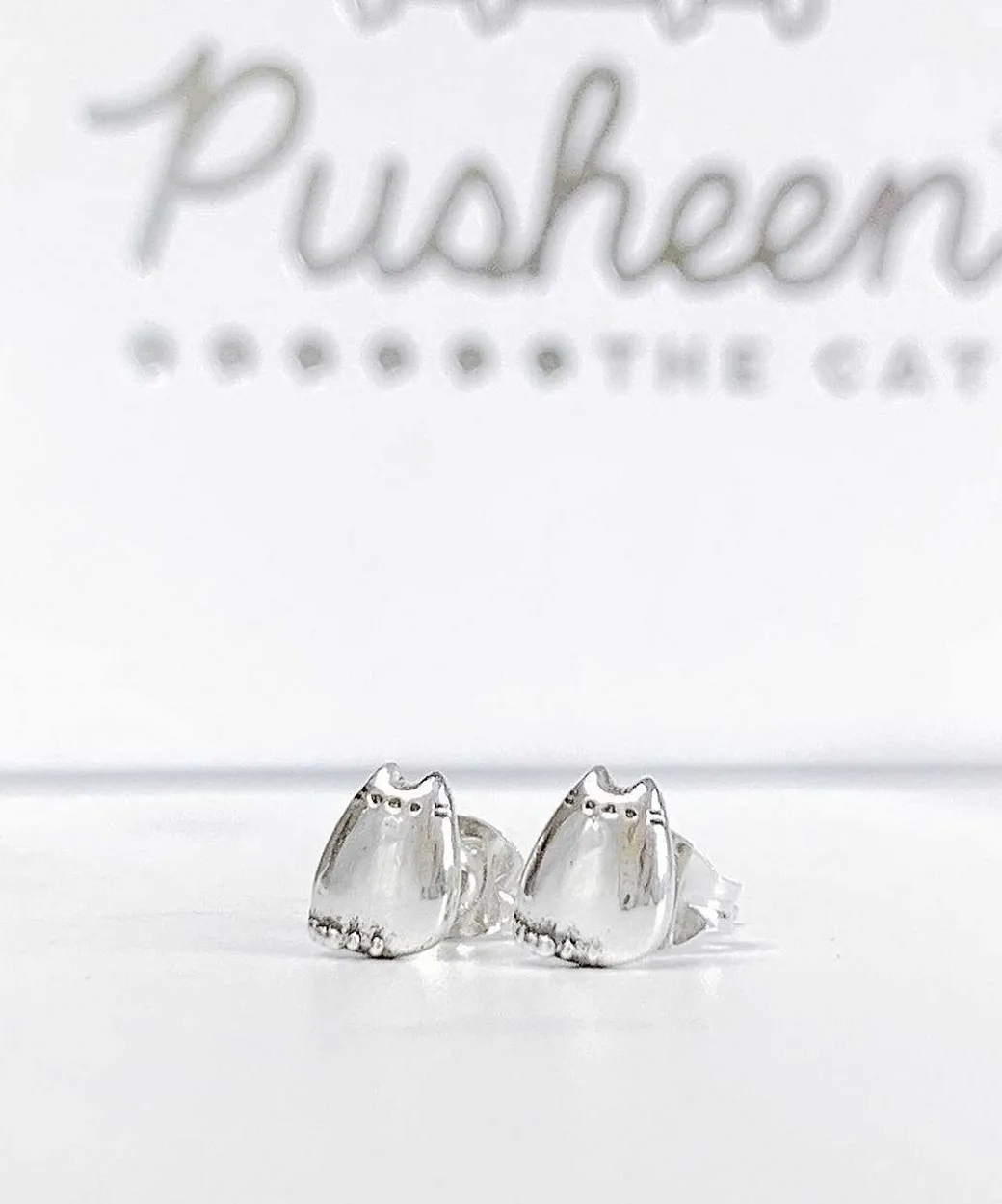 Jewelry^Licensed to Charm Pusheen Charm Stud Earrings
