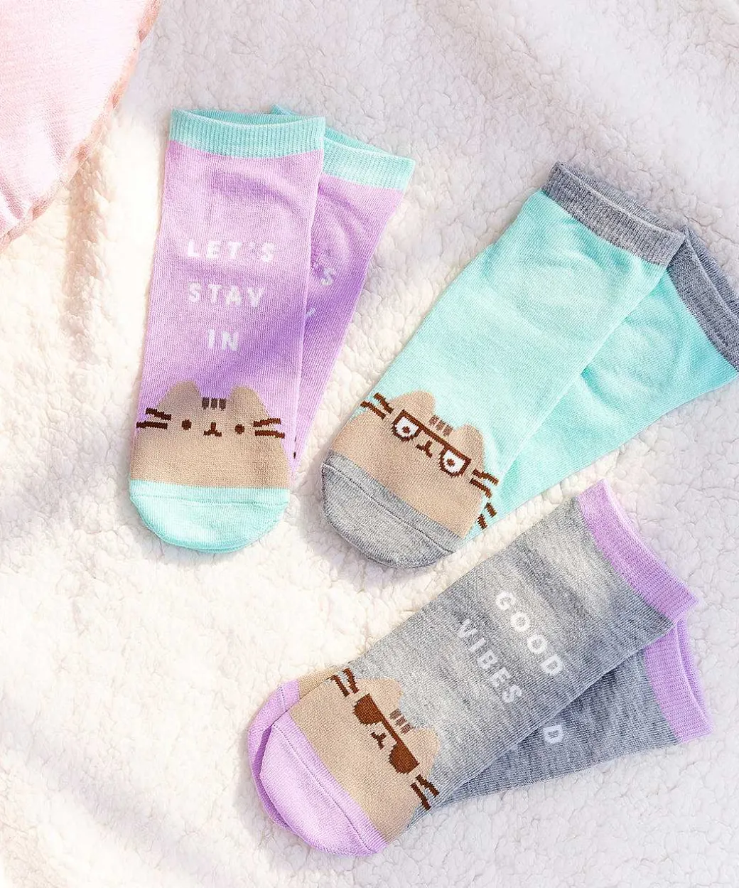 Socks & Slippers^IML Pusheen Good Vibes 3-Pack Ankle Socks